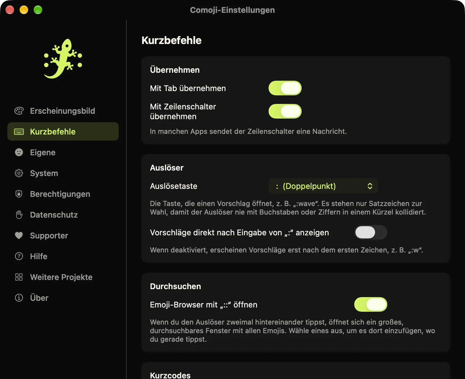 Comoji-Einstellungen im Bereich „Kurzbefehle“: Übernehmen mit Tab und Zeilenschalter, die Auslösetaste, der Emoji-Browser und Optionen für Kürzel