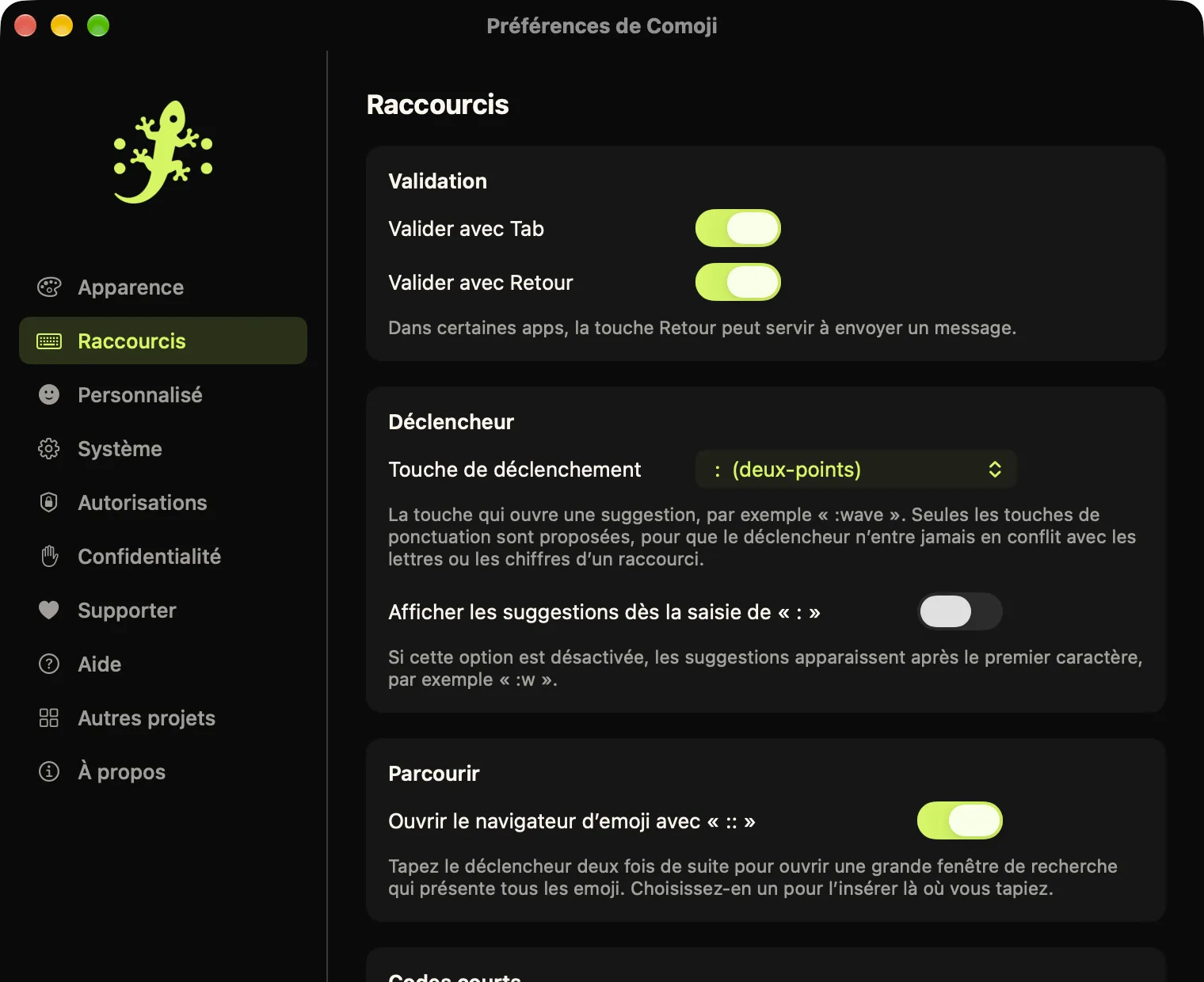 Les Préférences de Comoji ouvertes sur l’onglet Raccourcis : validation avec Tab et Retour, touche d’ouverture, navigateur d’emoji et options des codes